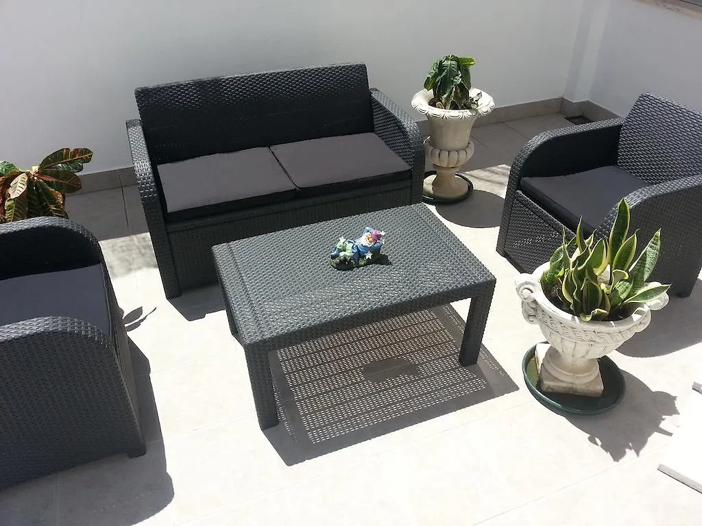 Lemon Tree Apartments FAO Portugal